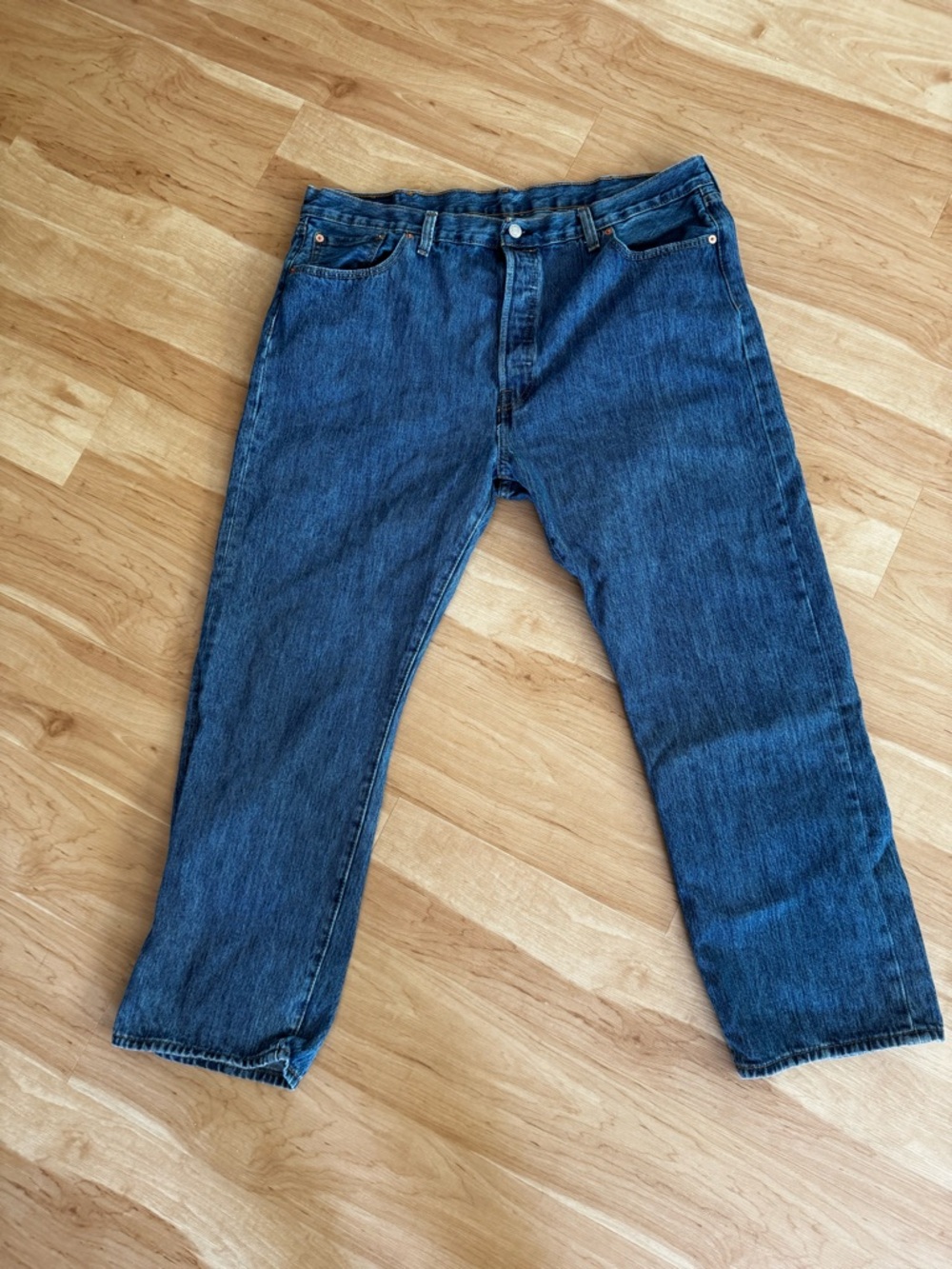 Levi's Men's 501 Blue Straight Button Fly Jeans Size 40